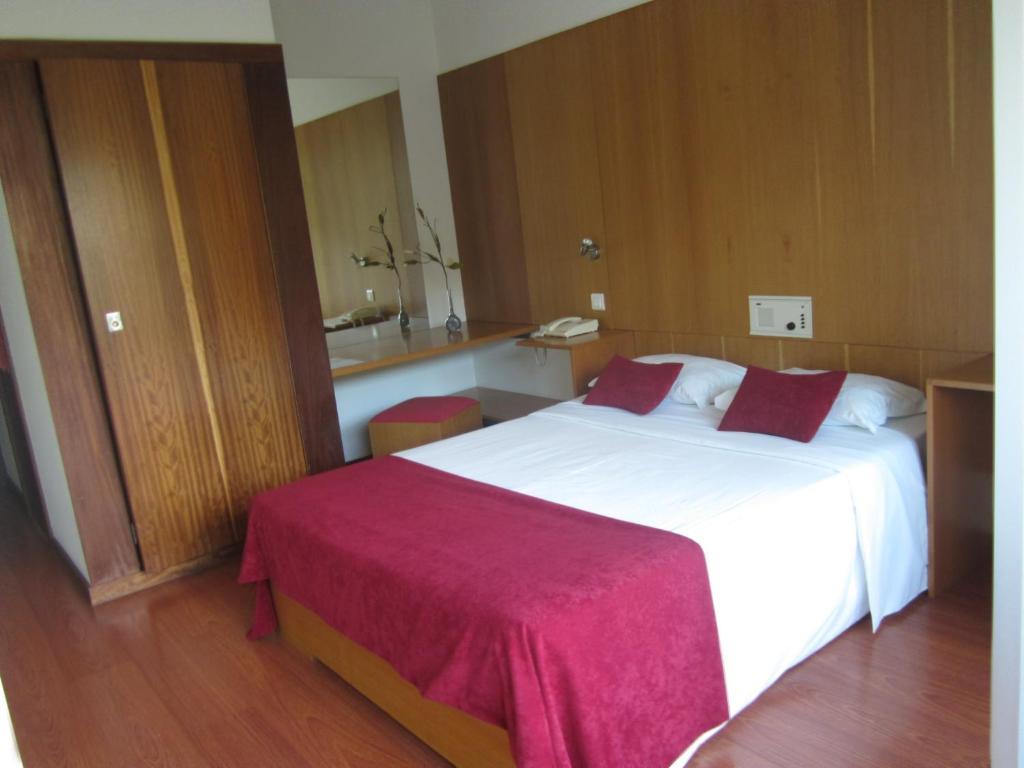 Quarto Duplo