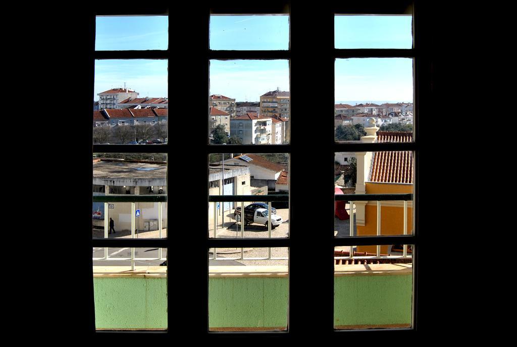 Quarto Individual com Casa de Banho Privativa