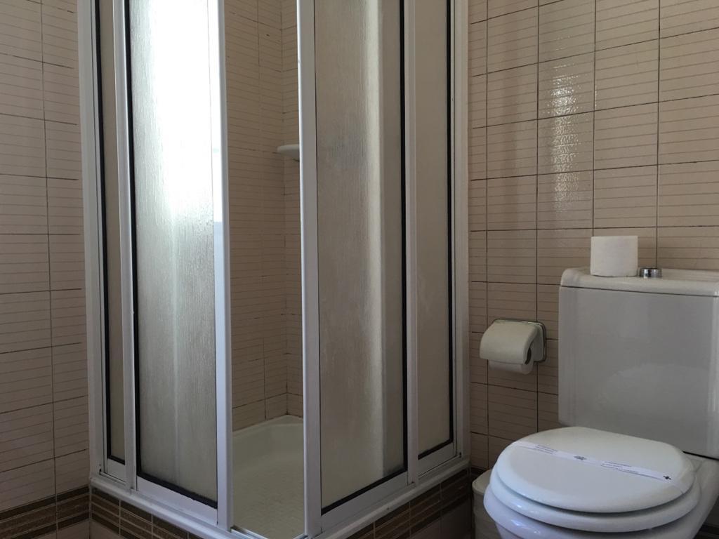 Twin Room Private Bathroom,338825875:JPEG