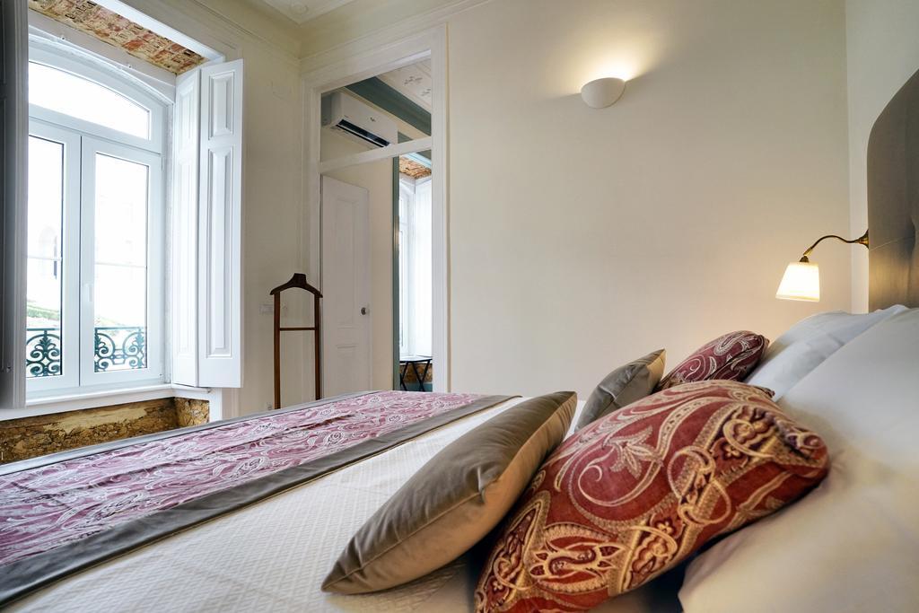 One-Bedroom Apartment with View,420594219:JPEG