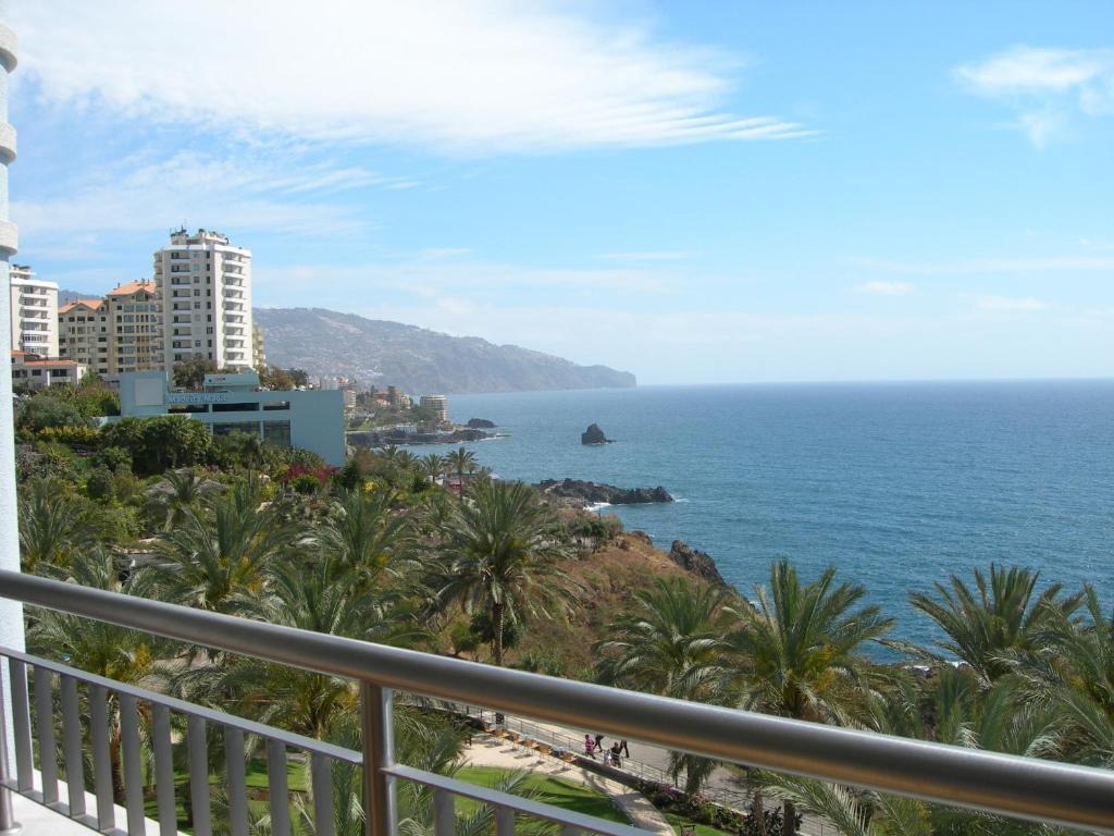 Quarto Triplo Superior com Vista do Mar