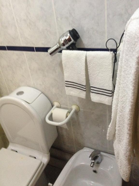 Quarto Duplo com Banheiro Privativo