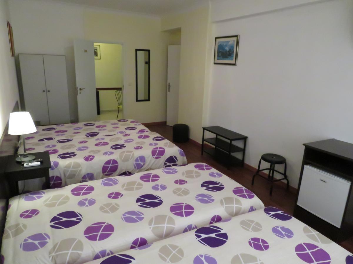 Quarto Quádruplo com Banheiro