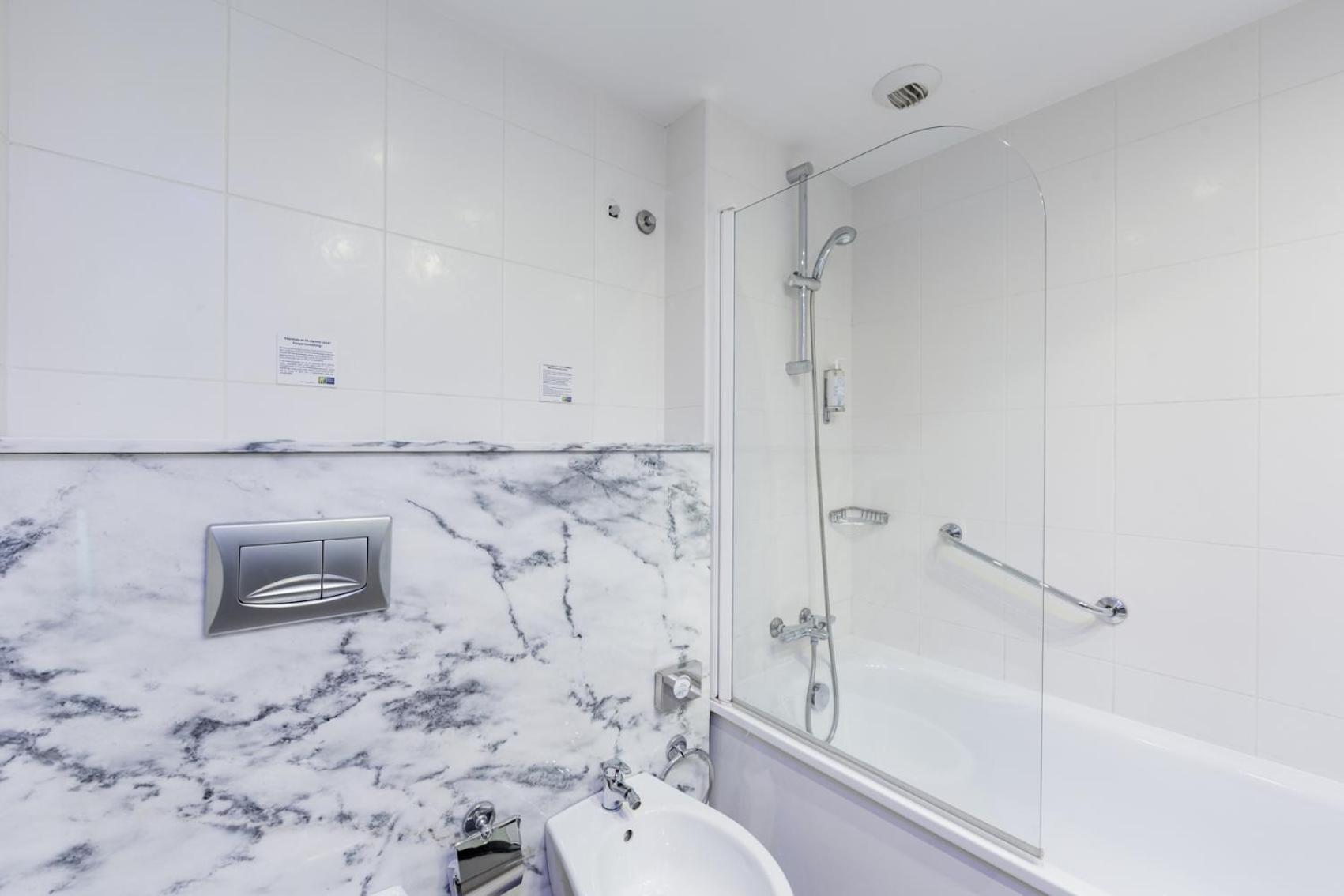Standard Zimmer mit kostenfreiem Frühstück