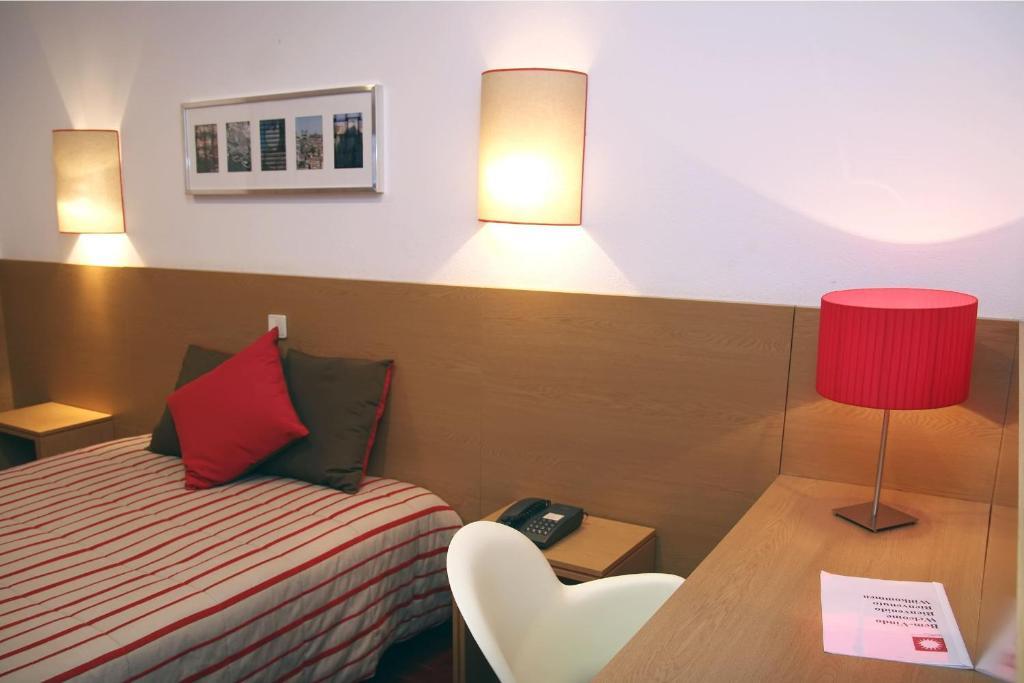 Single Room,60799084:JPEG