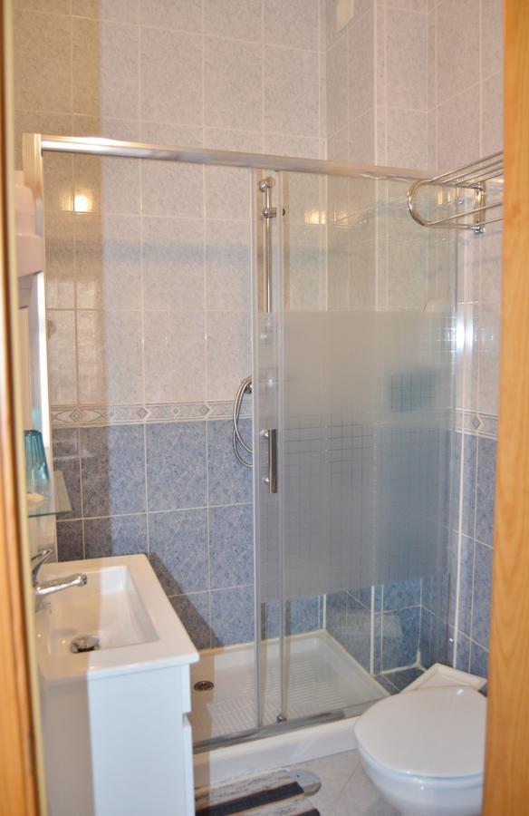 Family Room with Private Bathroom - B,630519333:JPEG