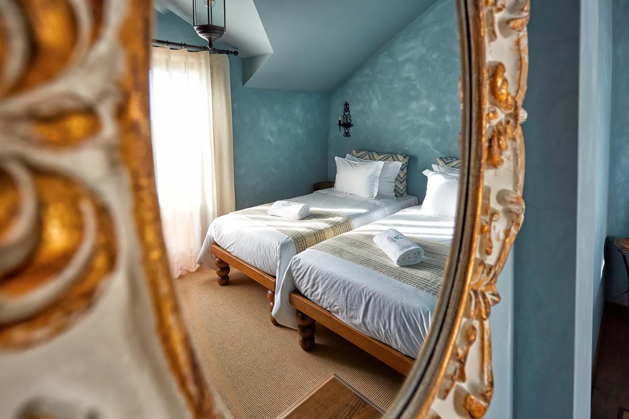 Quarto Twin com Varanda