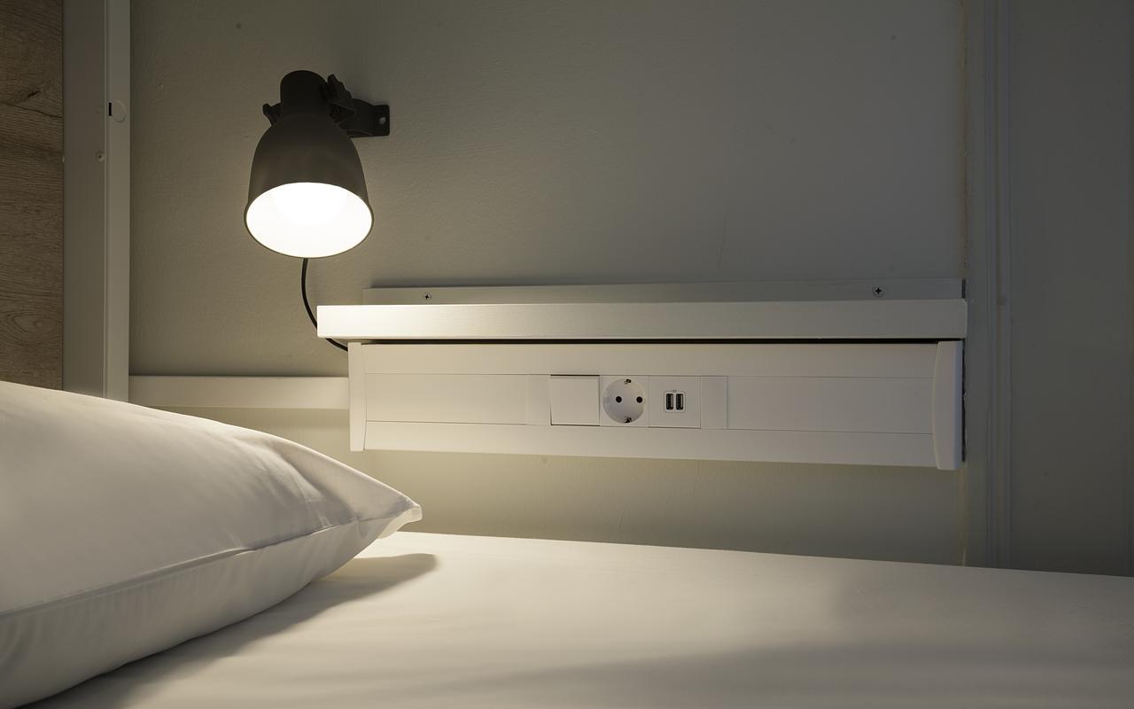 Posto Letto in Dormitorio Femminile con 6 Letti