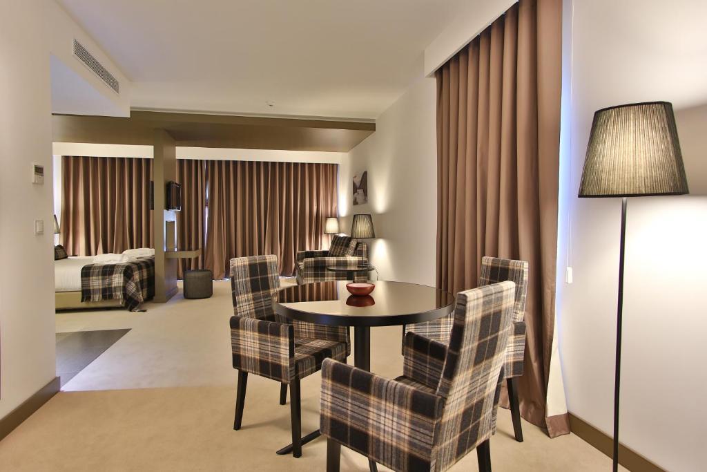 Suite Terrace River View Ground Floor