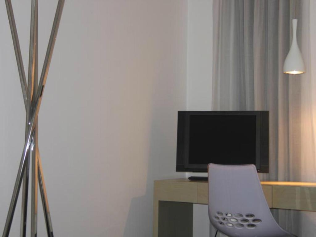 Two-Bedroom Apartment,66497608:JPEG