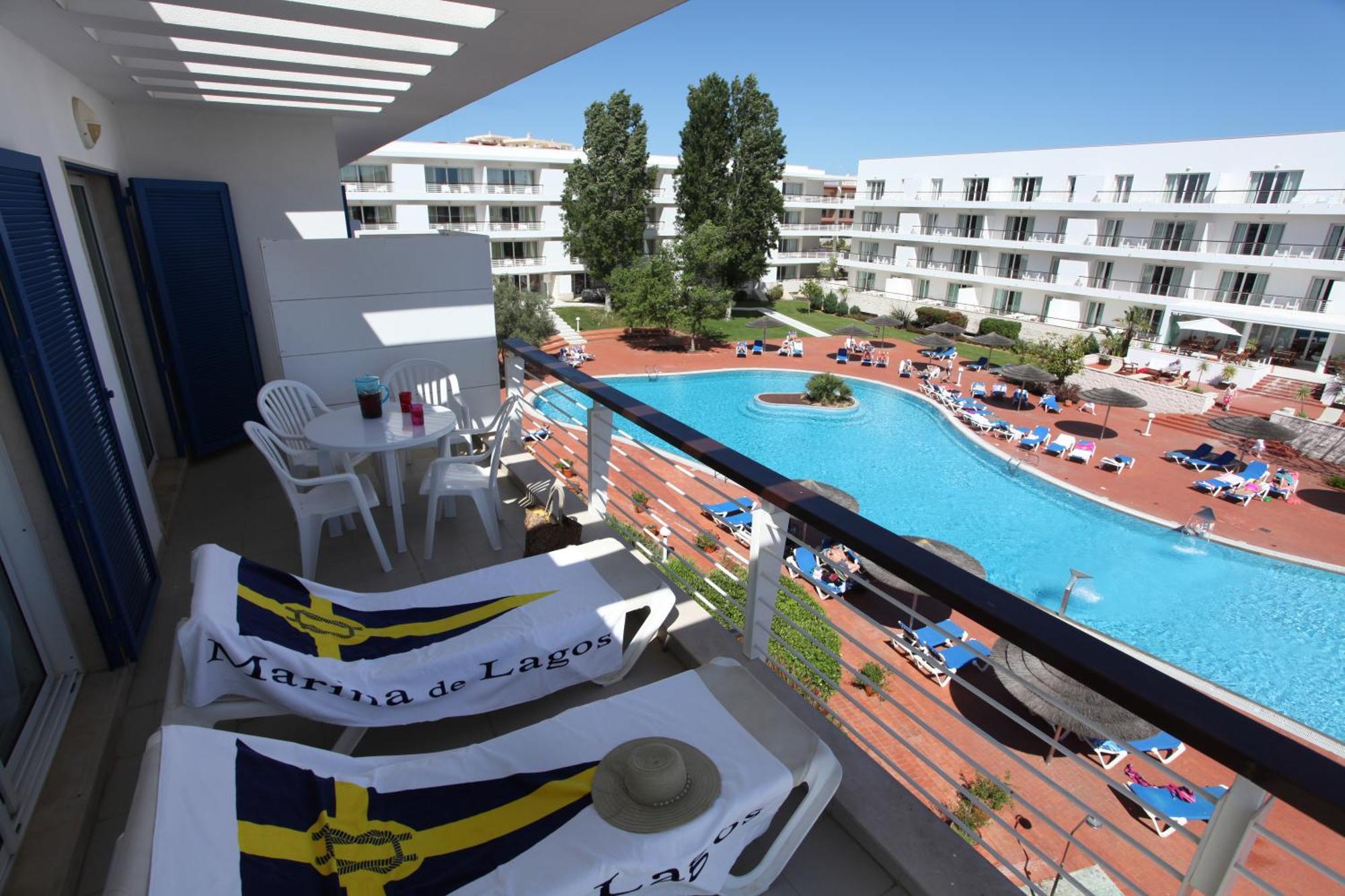 Appartamento con 2 Camere da Letto e Vista Piscina o Porto Turistico (3 Stelle)