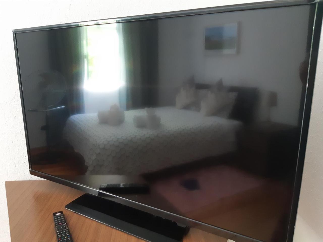 Quarto Duplo com Banheiro Compartilhado