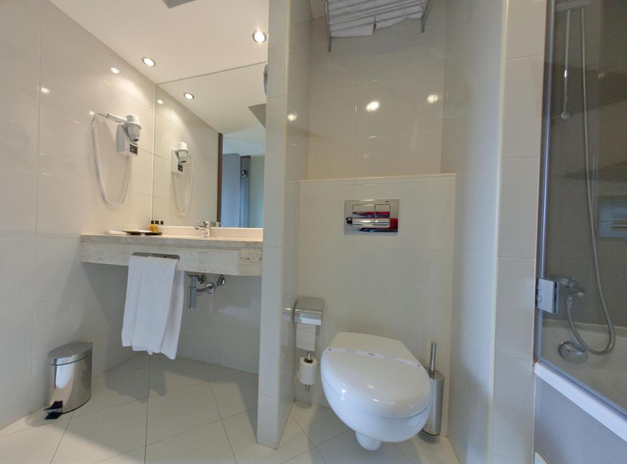 Standard Double Room,769689220:JPEG