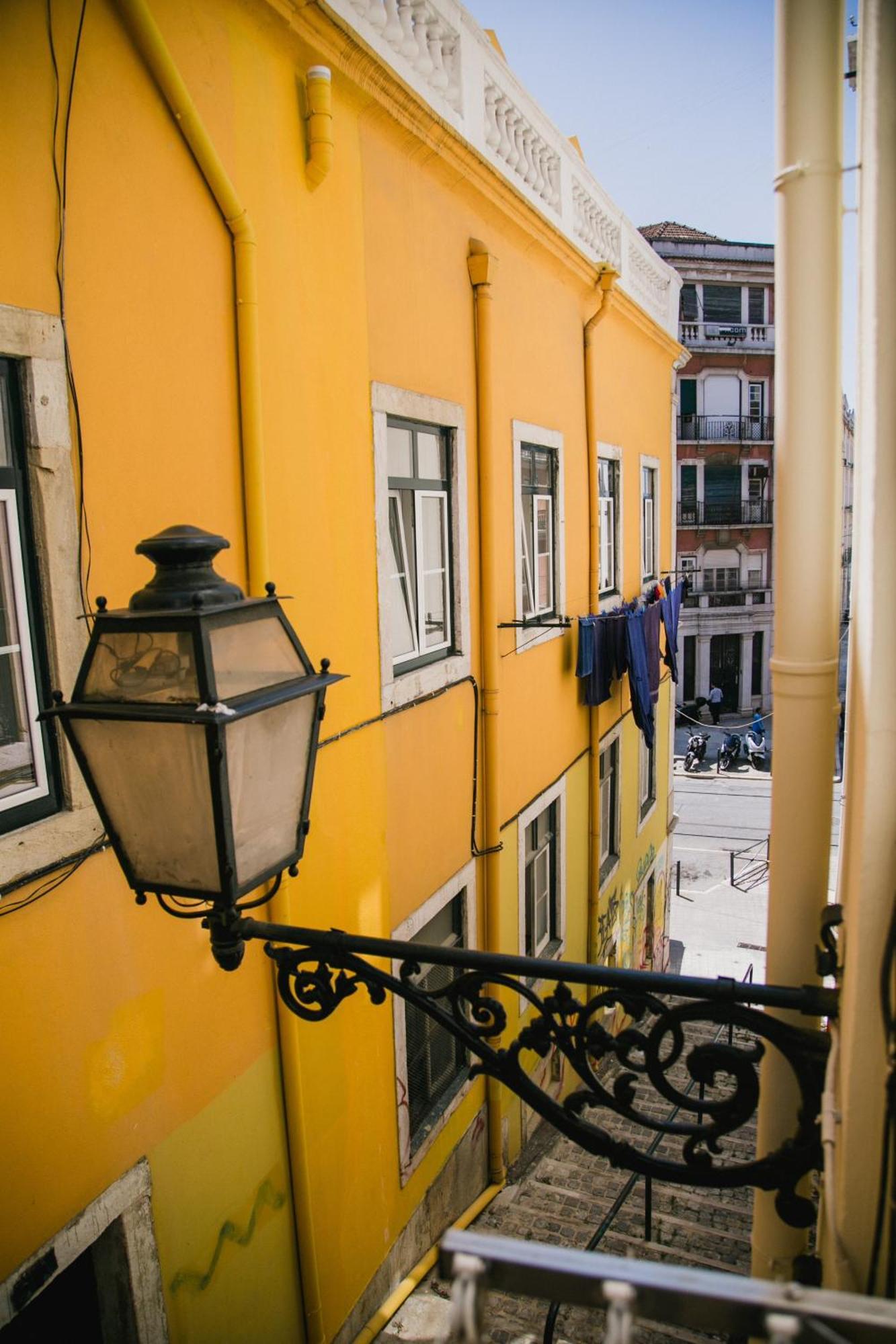 Quarto com Cama de Casal ou 2 de Solteiro e Banheiro Privativo Externo