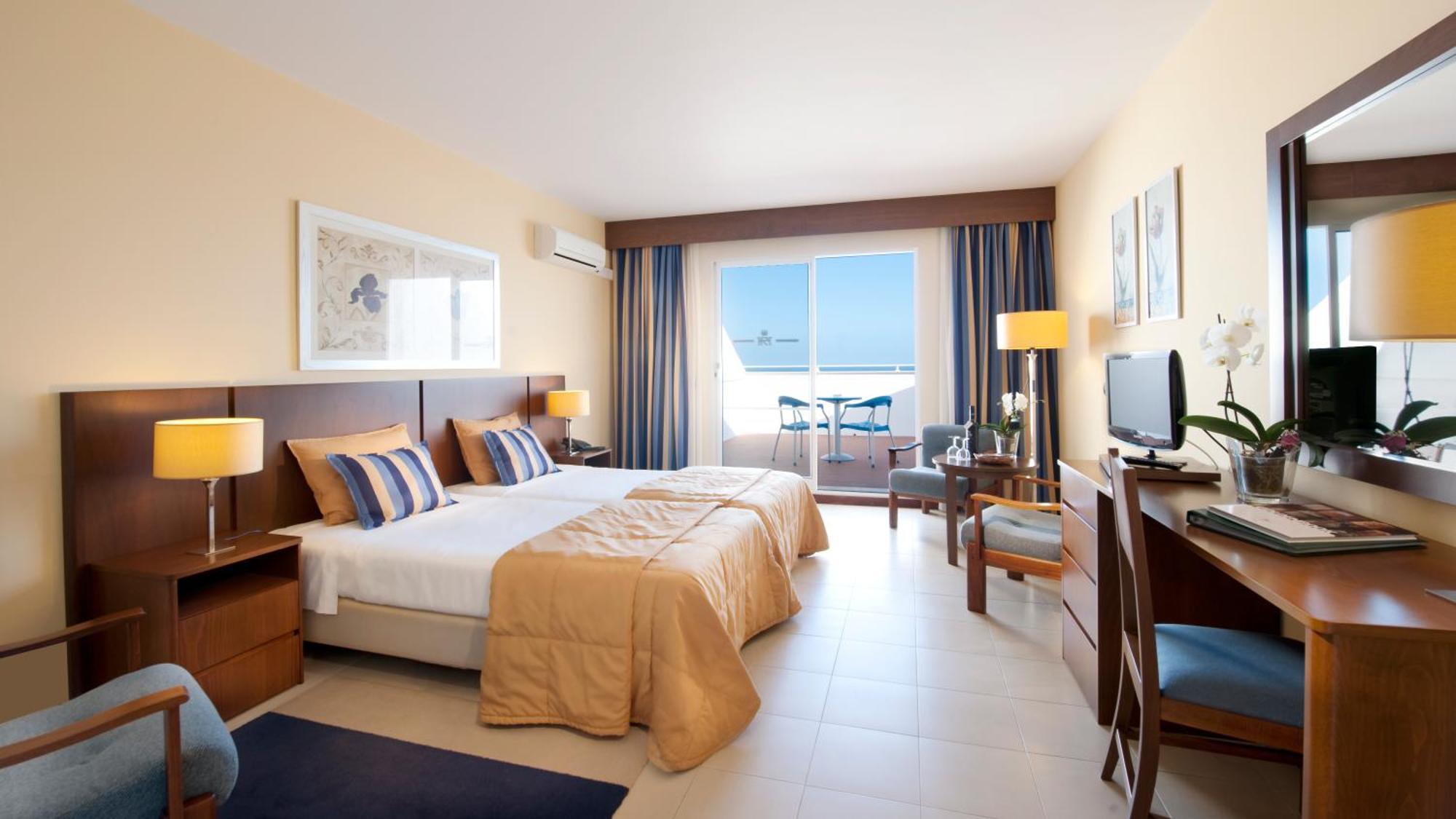 Quarto Individual com Vista Mar