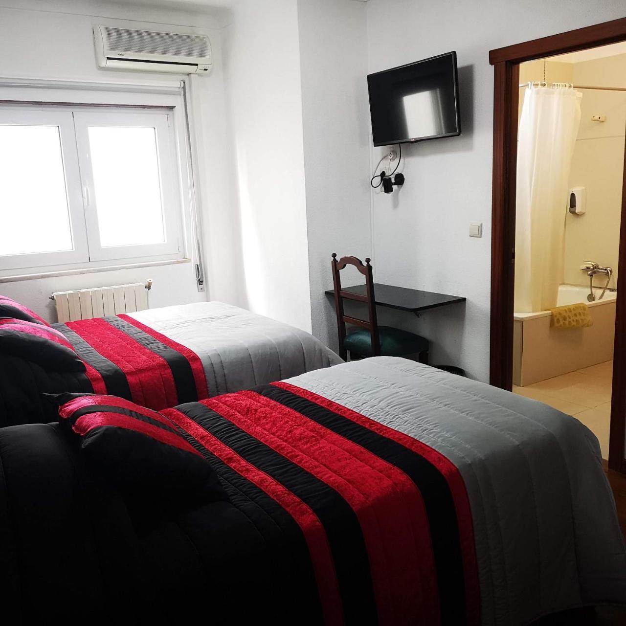 Triple Room,1006361047:JPEG