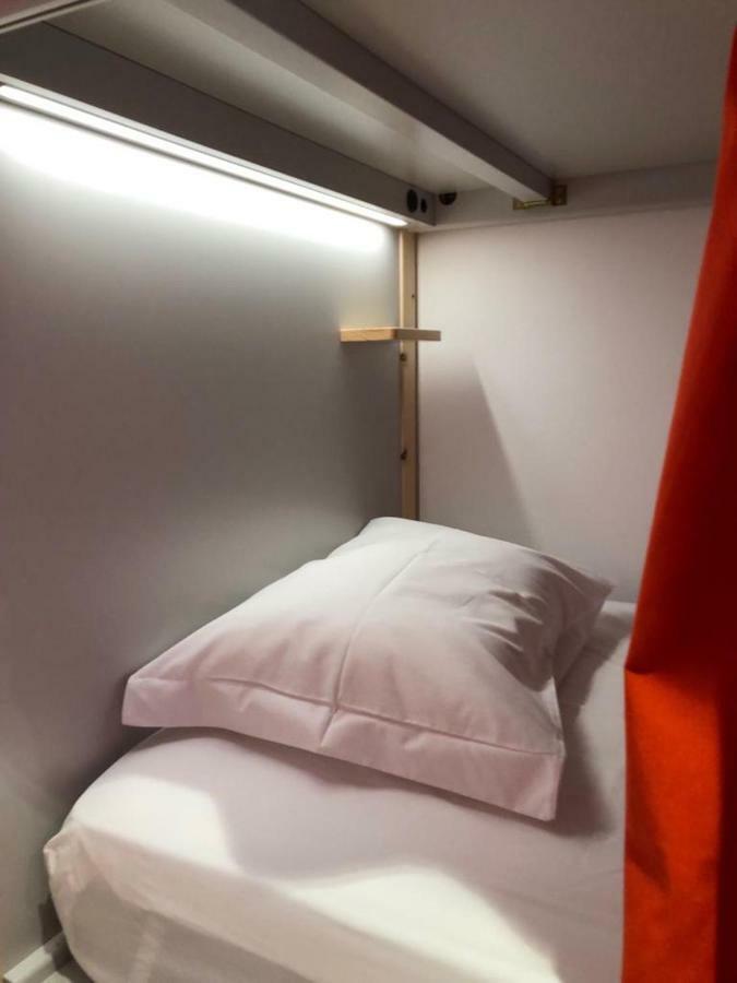 Bed in 10-Bed Mixed Dormitory Room
