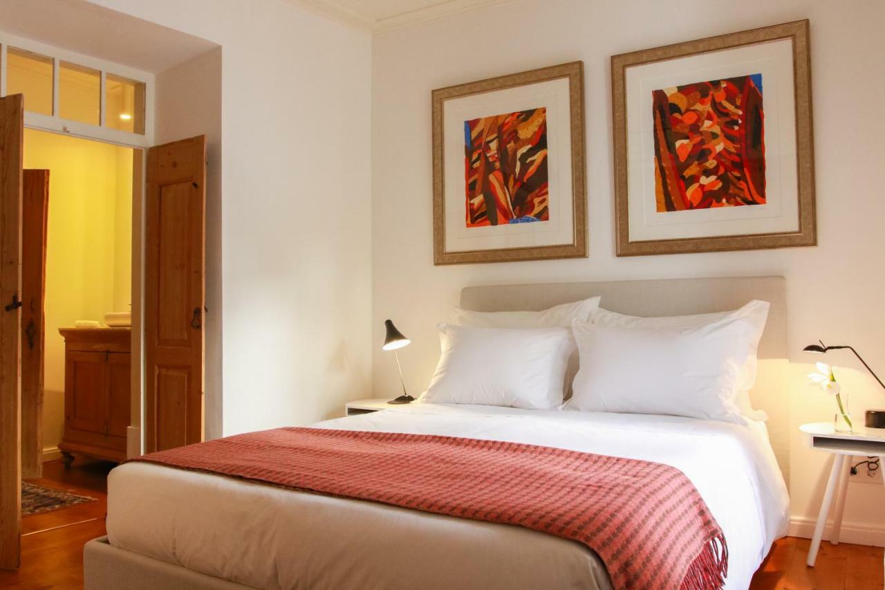 Quarto Duplo com Vista Jardim