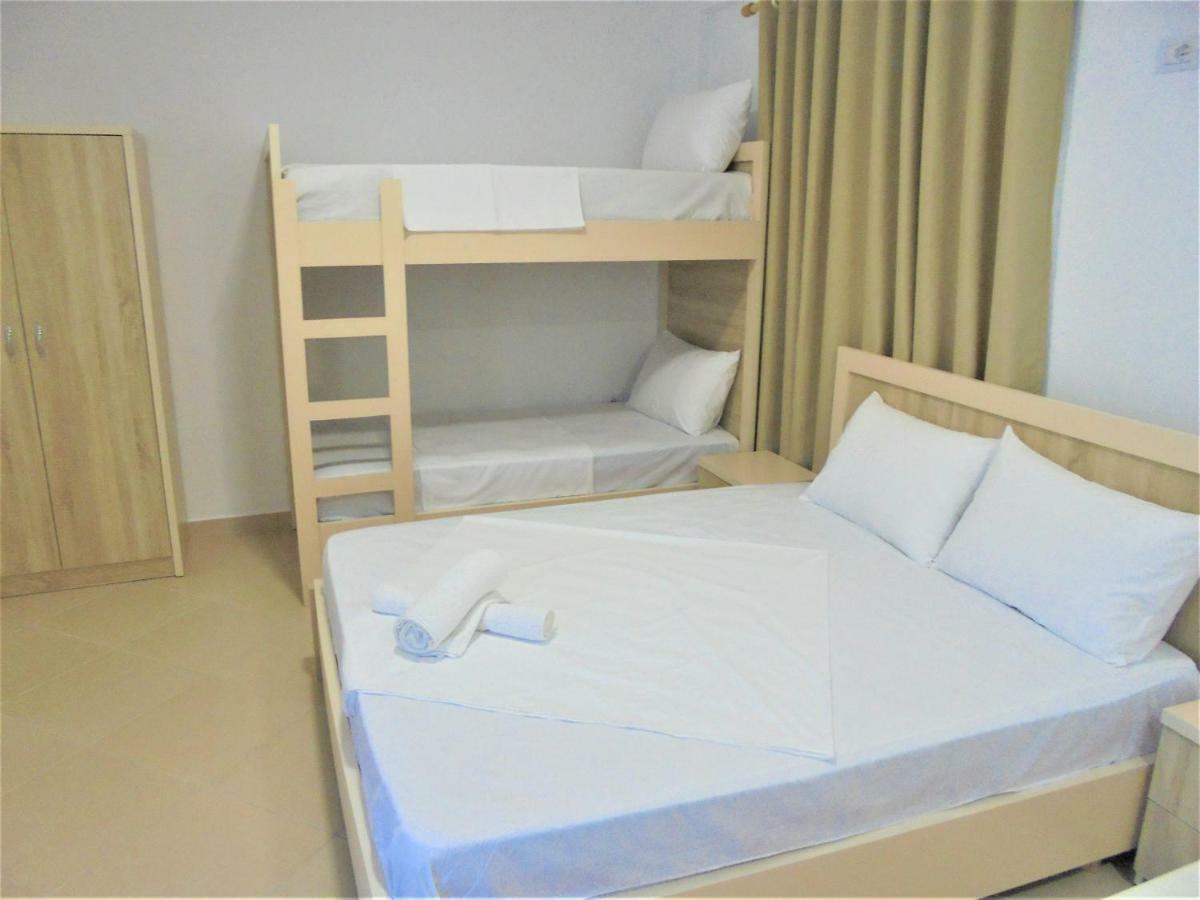 Quarto Duplo com Banheiro Privativo