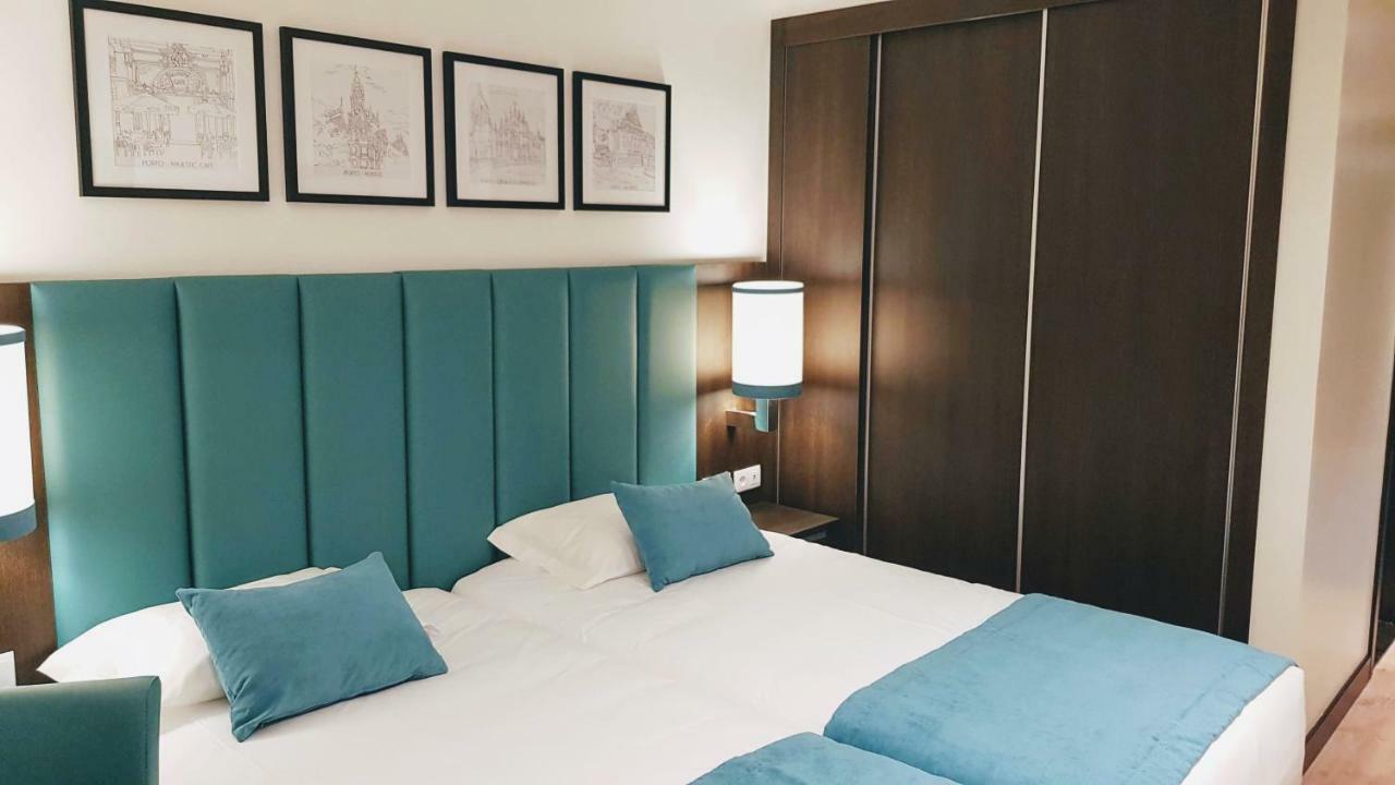 Quarto Superior com 2 Camas de Solteiro