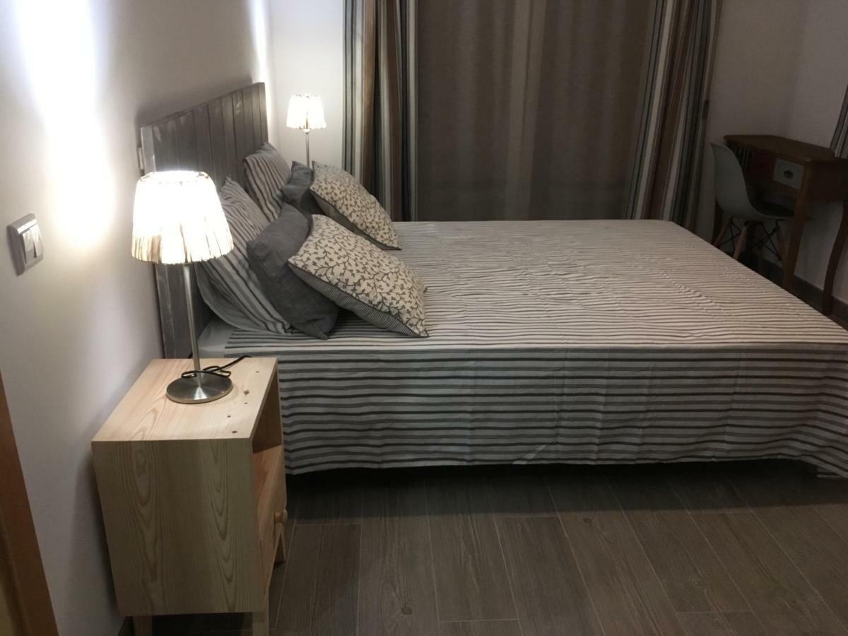 Quarto Duplo com Vista Jardim