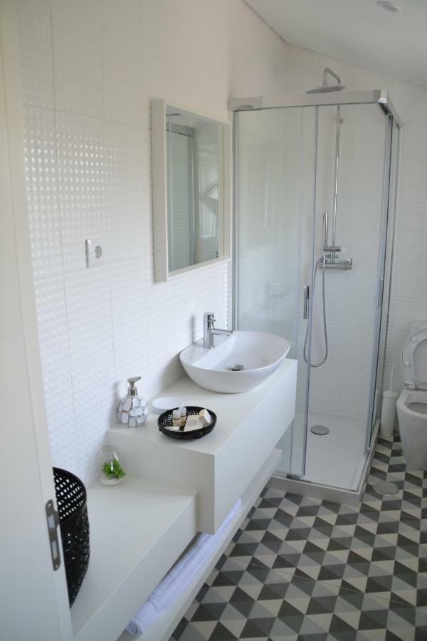 Deluxe Suite,1226259929:JPEG