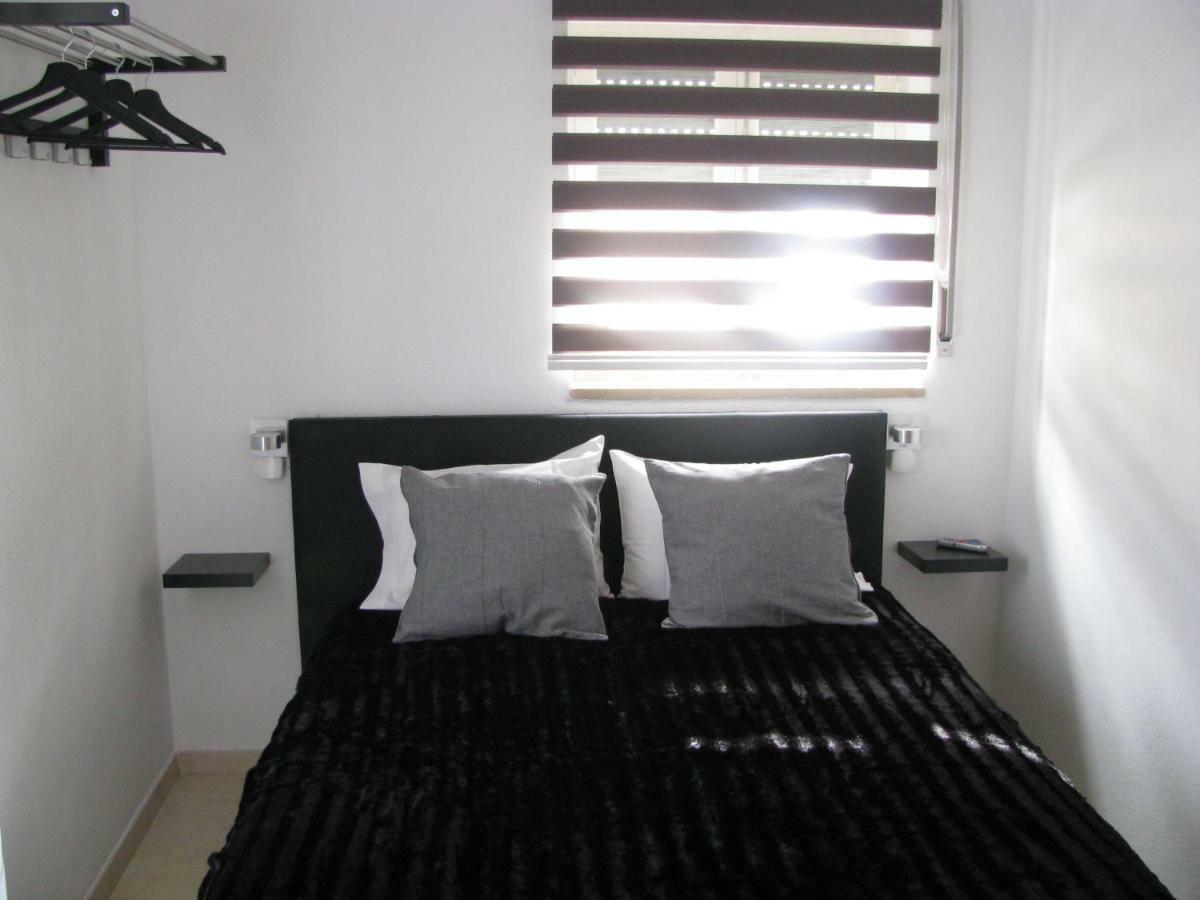 Double Room with Private Bathroom,858316628:JPEG