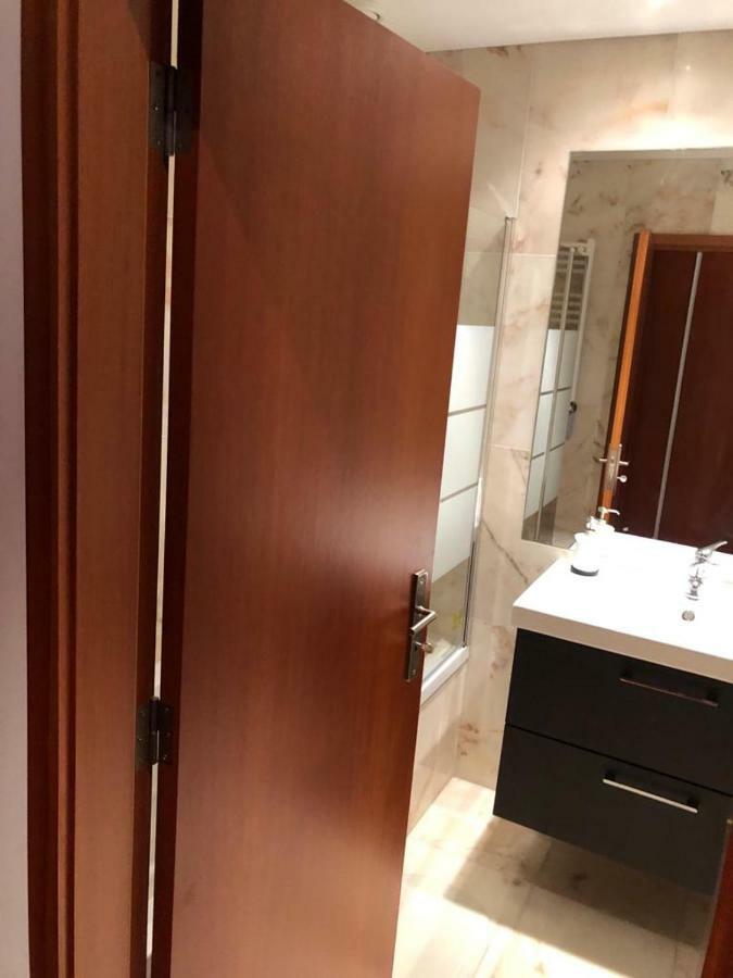 Quarto Duplo Deluxe com Chuveiro