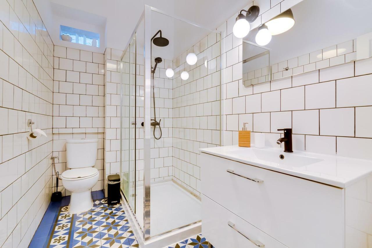 Tweepersoonskamer met Gedeelde Badkamer