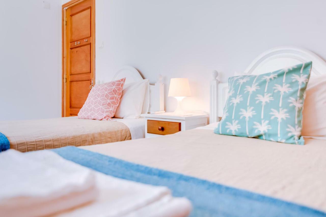 Standaard Tweepersoonskamer met Gedeelde Badkamer