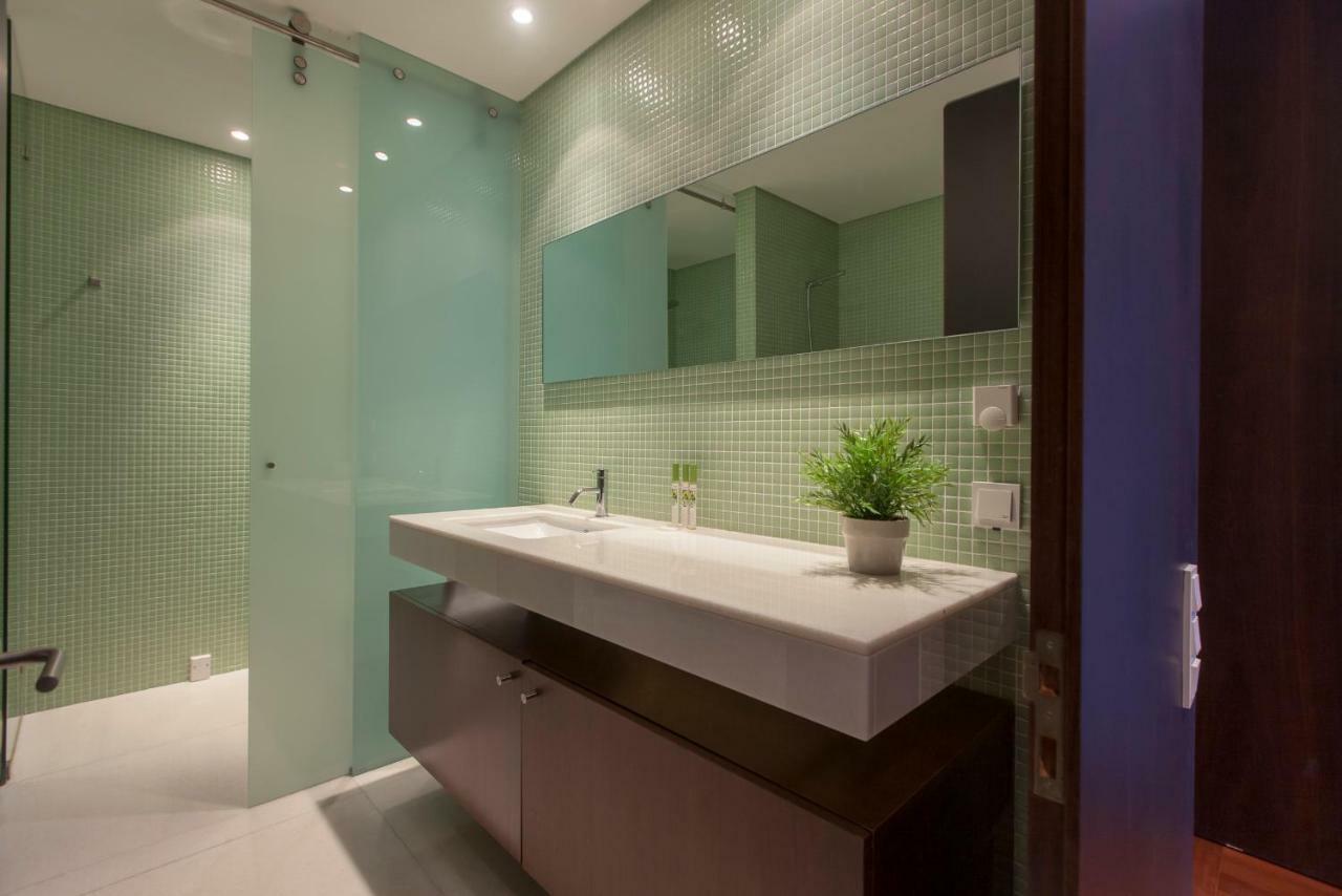 Moradia com 2 Quartos e Piscina Partilhada - C