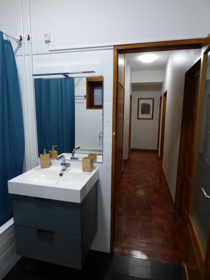Apartamento com Varanda