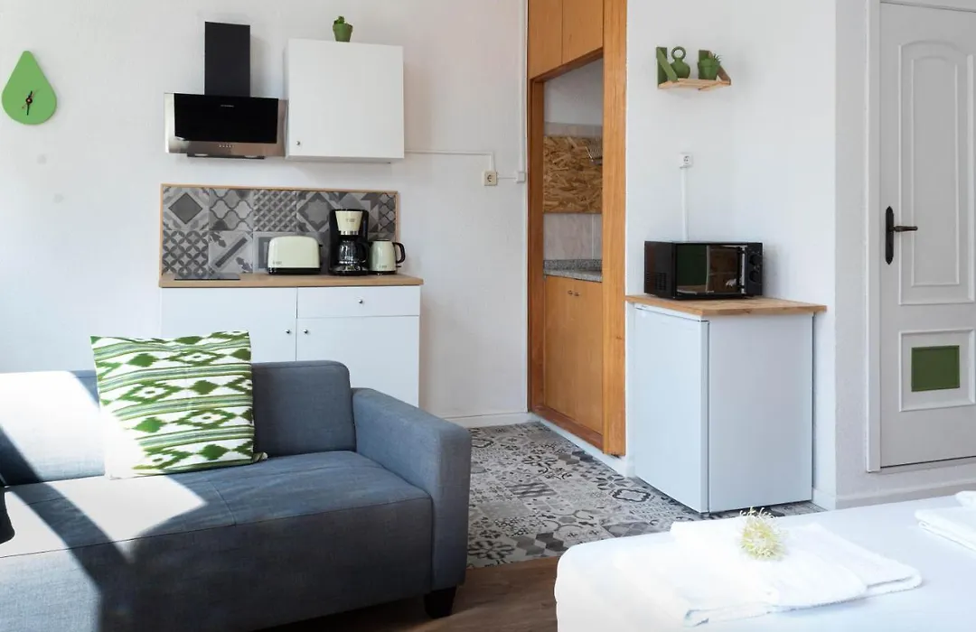 Paraiso Suites By Coloursrevolution-1