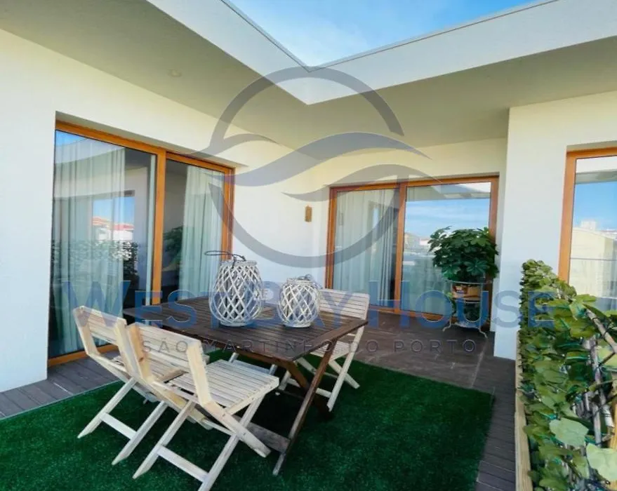 West Bay House-1