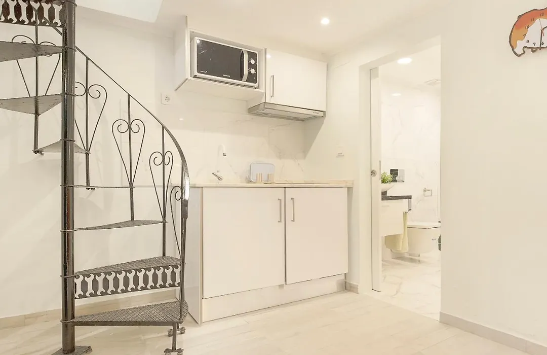 Cosy Duplex House In Downtown Lisboa-1