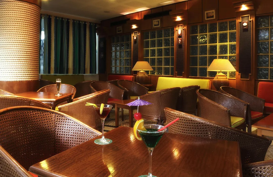 Oceanus Aparthotel-1