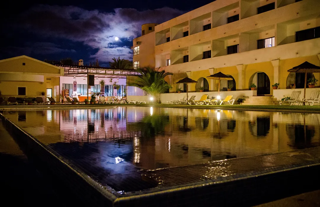 Hotel Dom Fernando-1