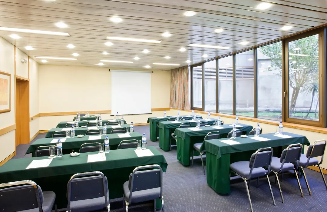 Holiday Inn Lisbon-Continental By Ihg-1