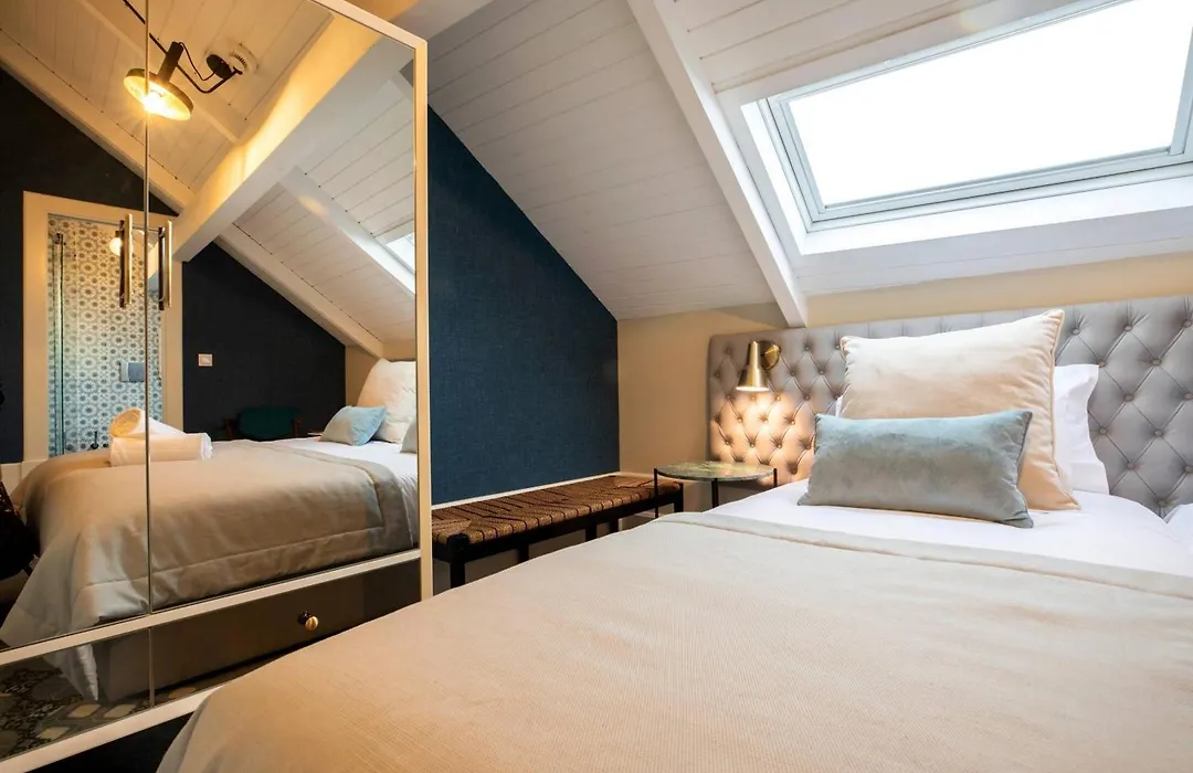 Harbour Inn Design Townhouse-1