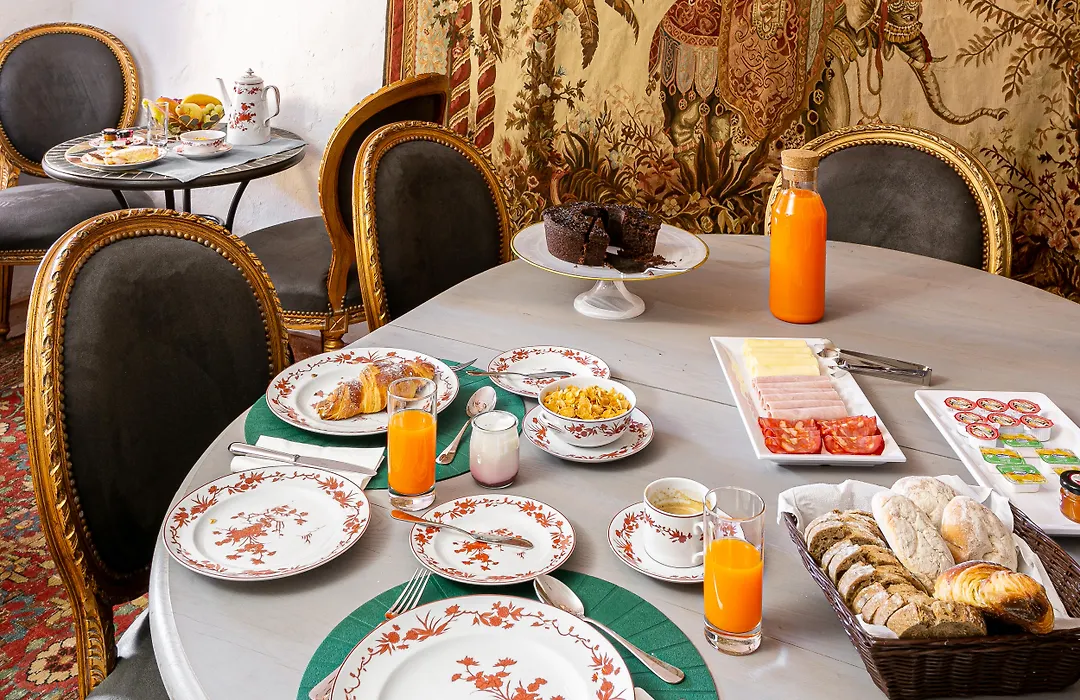 Rosegarden Essence Sintra Al - By Unlock Hotels-1