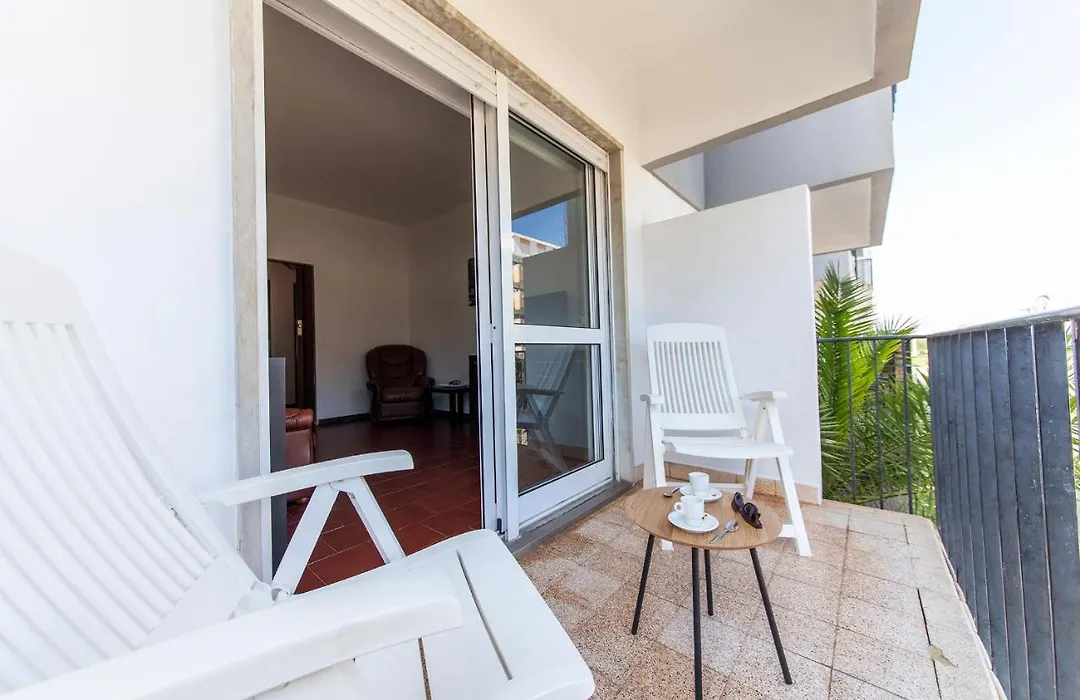 Local Da Trindade Guesthouse-1