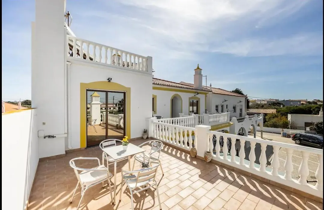 Residencia Quinta Do Poco Guesthouse-1