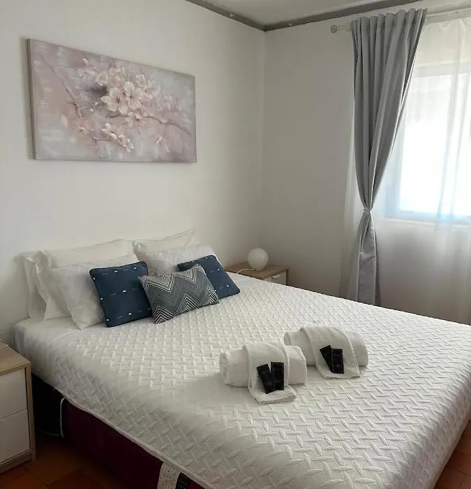 2 Bedroom Apartment In Quarteira With Balcony, Pool And Wi-Fi By Centralgarve-1