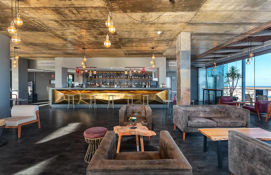 AP Maria Nova Lounge - Adults Friendly-1