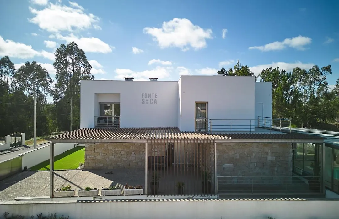 Fonte Seca Guesthouse-1