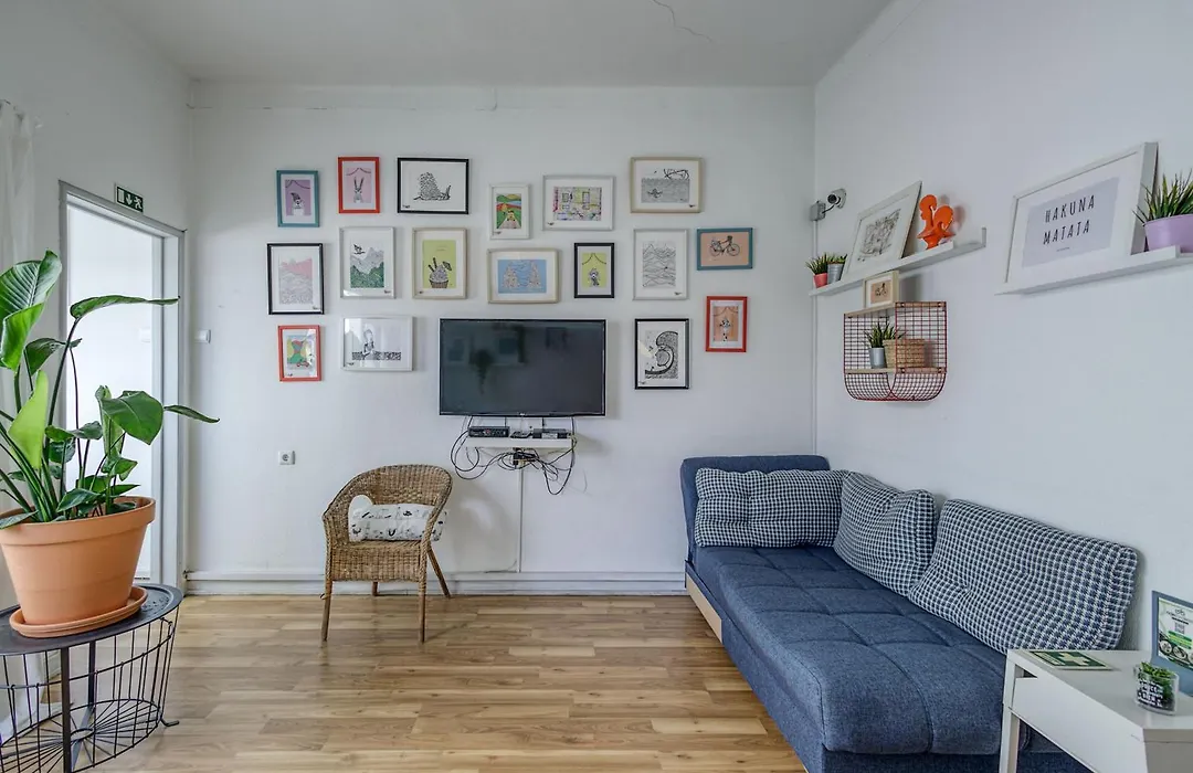 Travel & Live Hostel-1