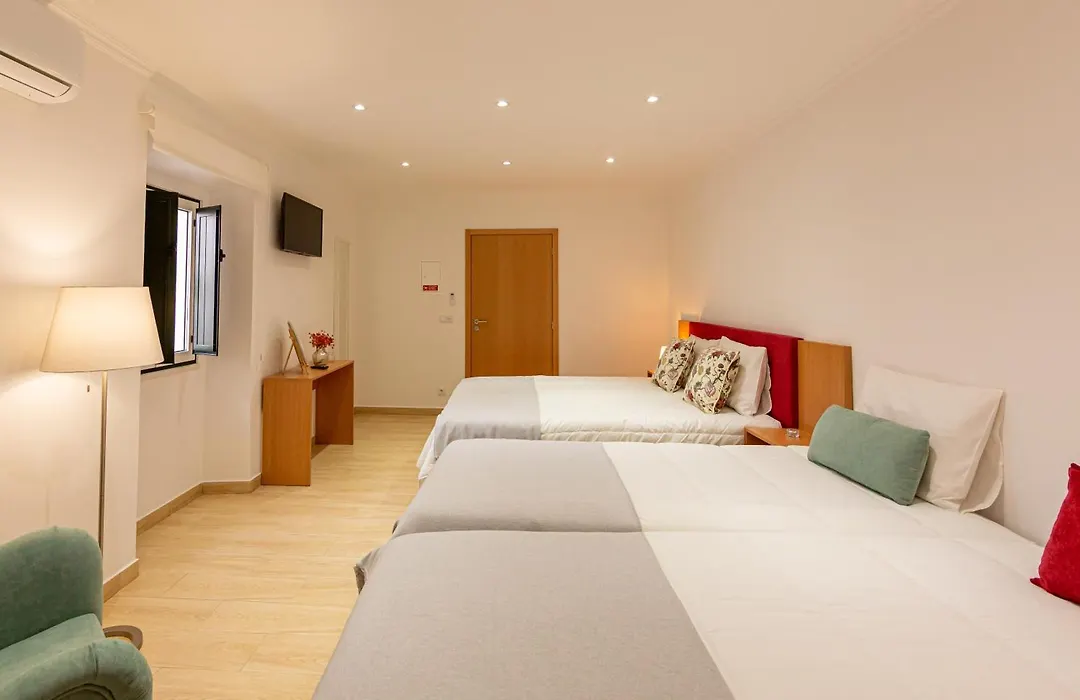 Luxury Palm Suites-1
