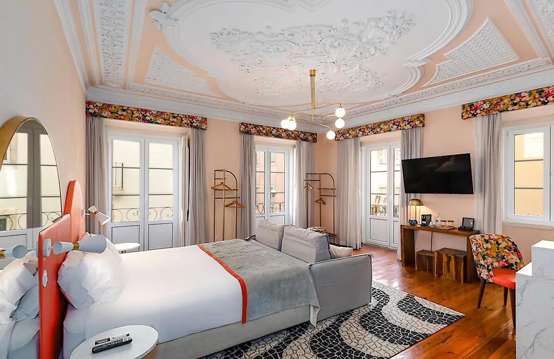 Lr Guest House-1