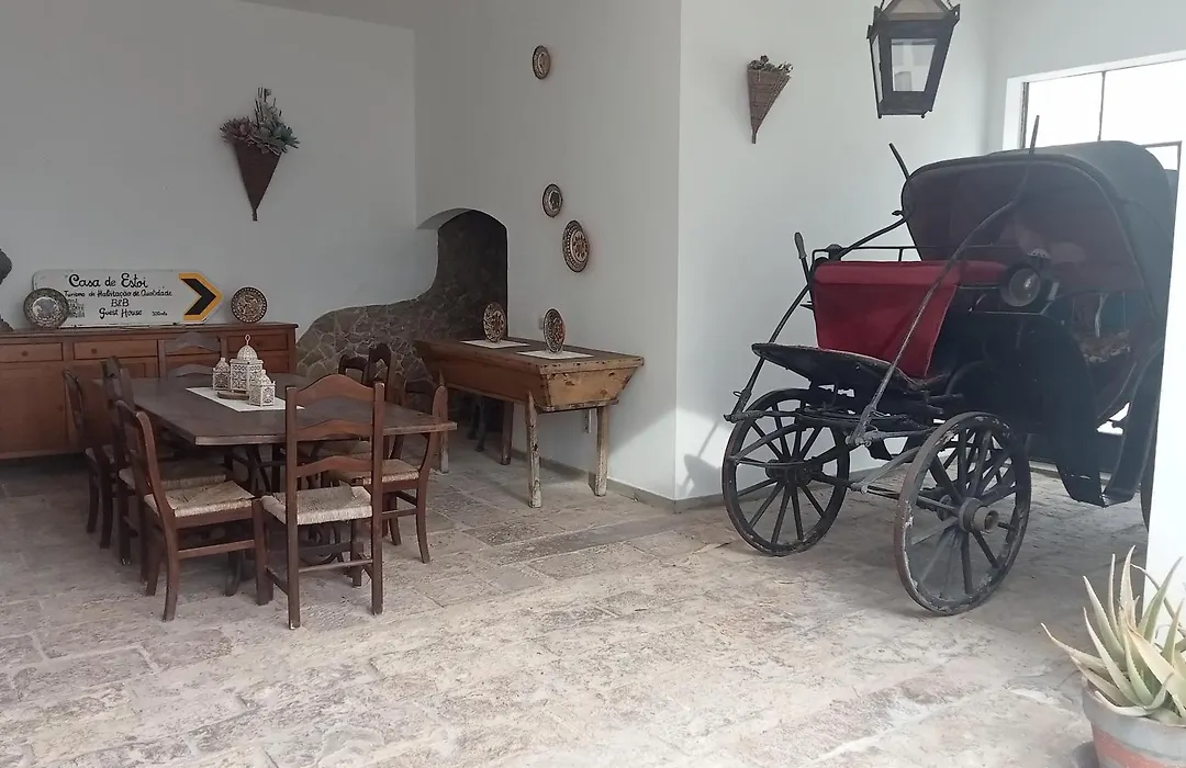 Casa De Estoi-1