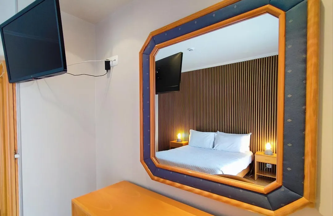 Hotel Miracastro-1
